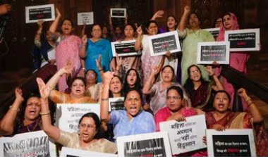 लोकसभा की 543 सीटों में तुरंत लागू क्यों नहीं हो सकता कानून, सरकार और विपक्ष आमने-सामने