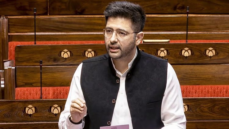 AAP का बड़ा एक्शन: राघव चड्ढा को राज्यसभा में डिप्टी लीडर पद से हटाया