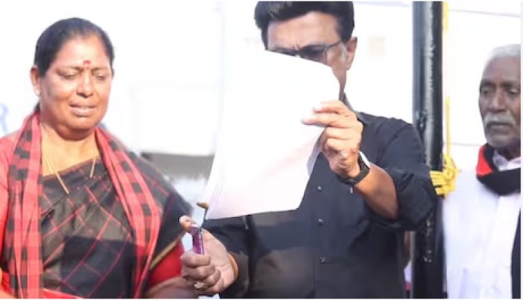 परिसीमन विधेयक विवाद: एमके स्टालिन का बड़ा विरोध, कॉपी जलाई