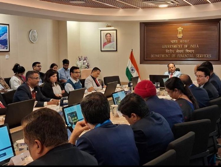 बैंकिंग क्षेत्र पर ‘माइथोस’ एआई का खतरा, वित्त मंत्री ने बुलाई उच्च स्तरीय बैठक