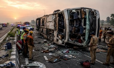 उन्नाव में भीषण सड़क हादसा: आगरा-लखनऊ एक्सप्रेसवे पर पलटी डबल डेकर बस, 6 की मौत, 21 गंभीर घायल