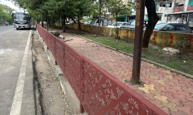 फुटपाथ बना लेकिन रास्ता गायब