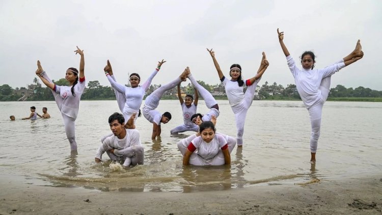 हुगली की लहरों पर बनेगा योग इतिहास