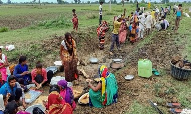 अब देश में न्यूनतम 300 रुपये प्रतिदिन मिलेंगे