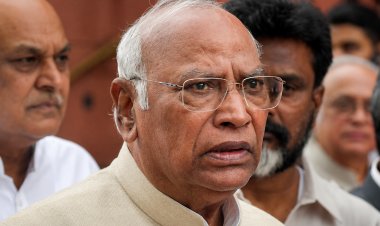 खरगे बोले- पहले धर्मेंद्र प्रधान को हटाइए!
