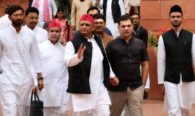 जौहर विश्वविद्यालय पर सियासी घमासान!