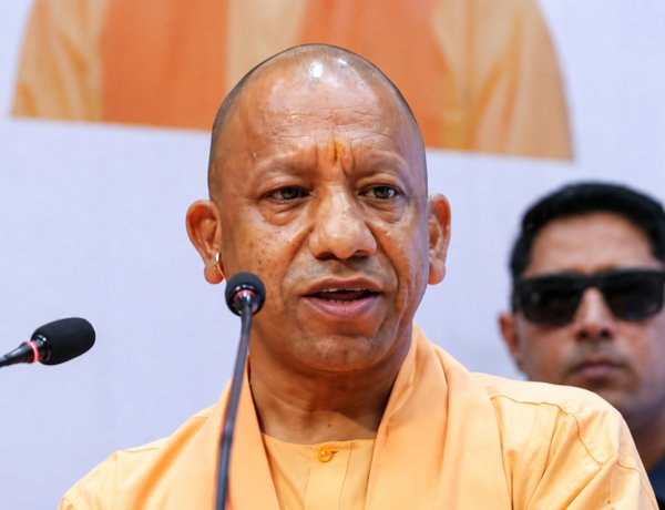 योगी सरकार का शिक्षकों को डबल तोहफा!