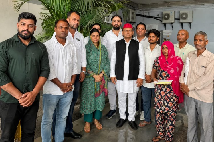 मेरठ हत्याकांड पर अखिलेश का बड़ा ऐलान