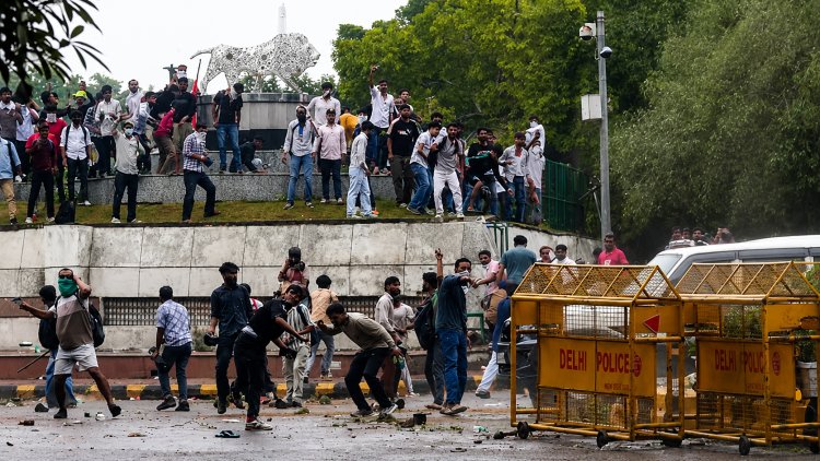 जंतर-मंतर बवाल! प्रदर्शन के बाद पुलिस का बड़ा एक्शन