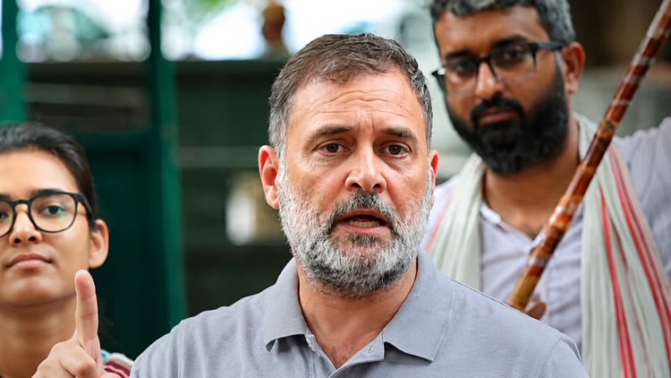 "इडियट" शब्द पर गरमाई संसद, राहुल गांधी के बयान से हंगामा!