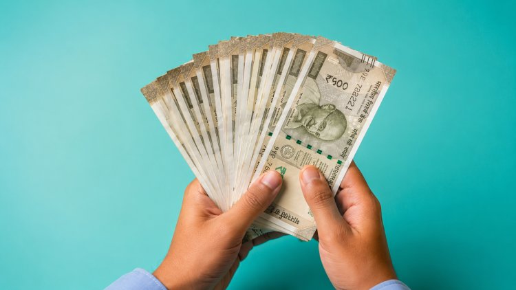 ईएसआईसी वेतन सीमा बढ़ेगी या नहीं  संसद में सरकार ने दिया बड़ा जवाब
