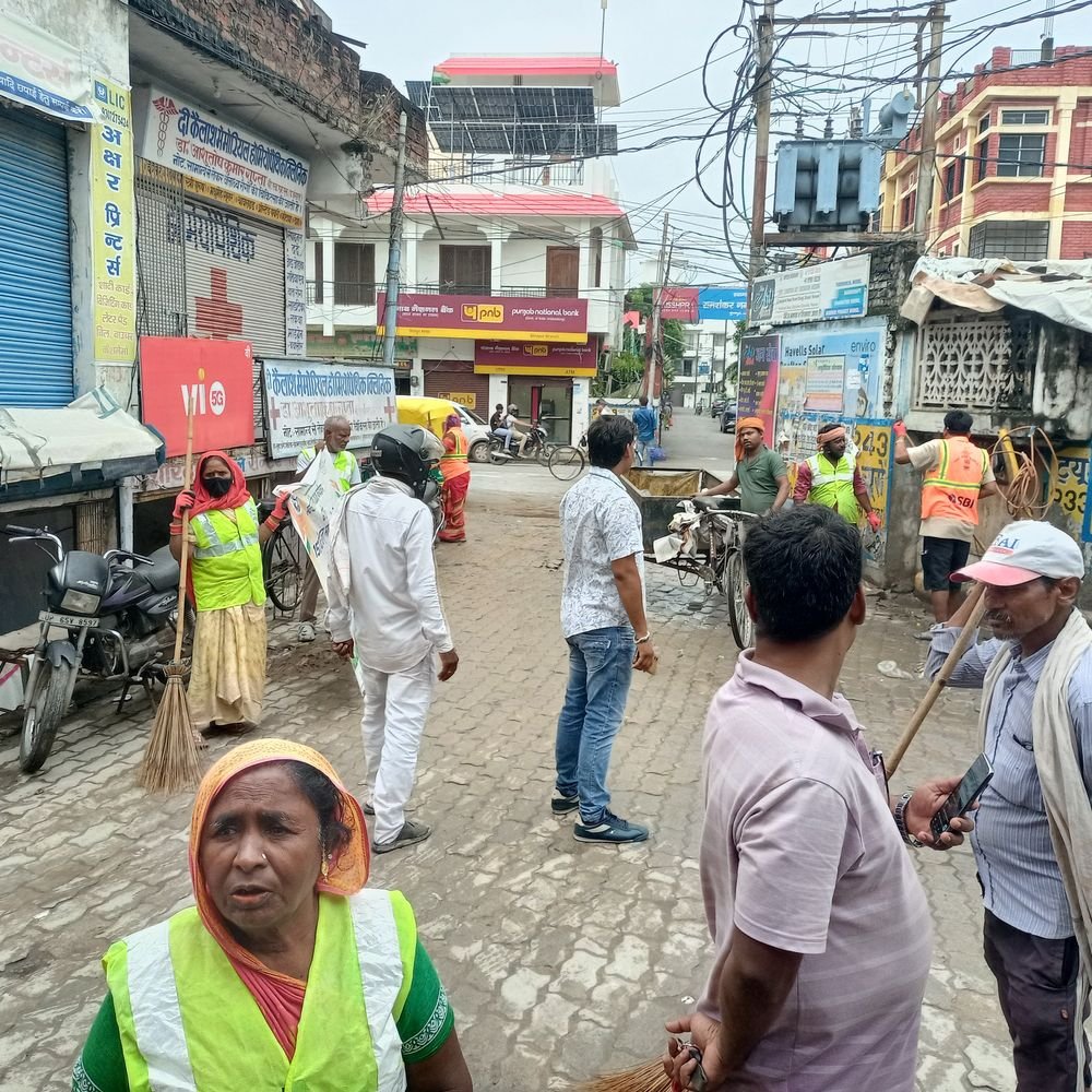 'स्वच्छता ही सेवा' अभियान:157 घंटे तक चलेगा, नारायणपुर में सफाई के बाद चमके सार्वजनिक स्थल