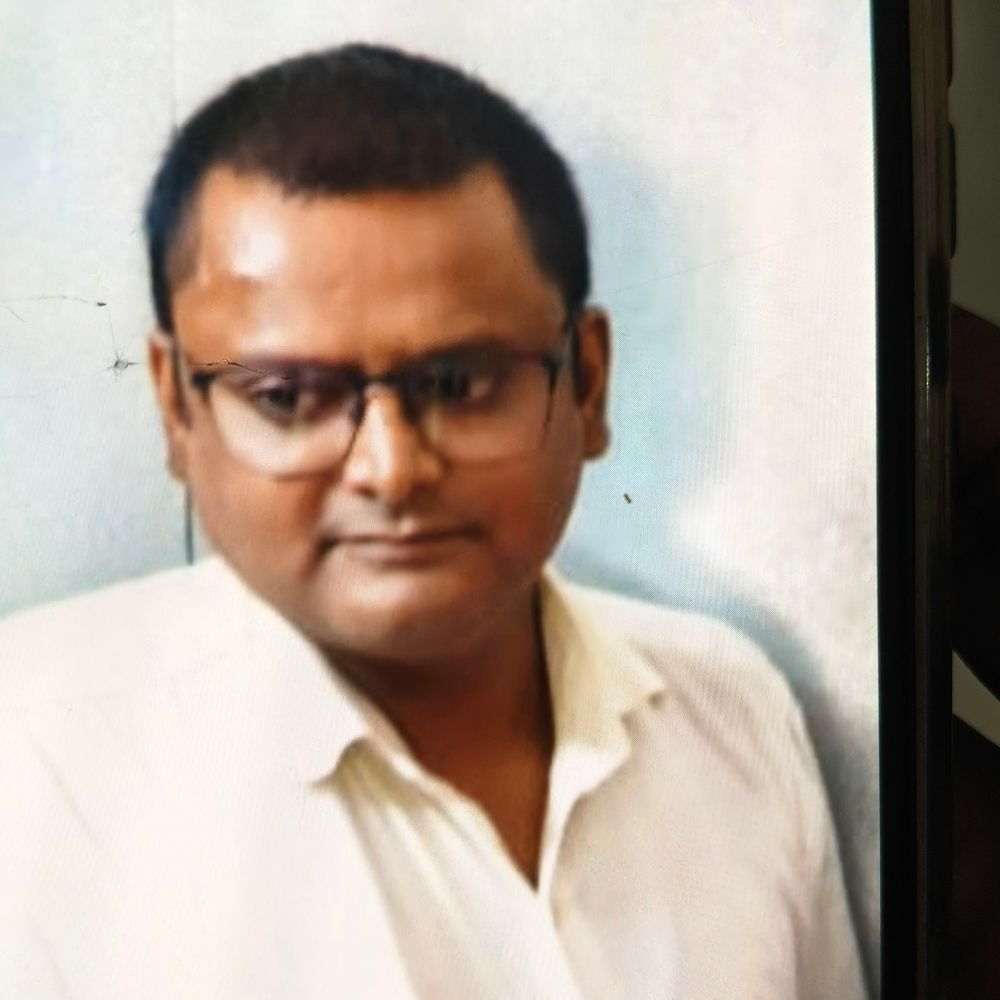 बिजली विभाग का कार्यकारी सहायक 8 हजार रिश्वत लेते गिरफ्तार:कनेक्शन के स्थायी विच्छेद के नाम पर भदोही में पकड़ा गया