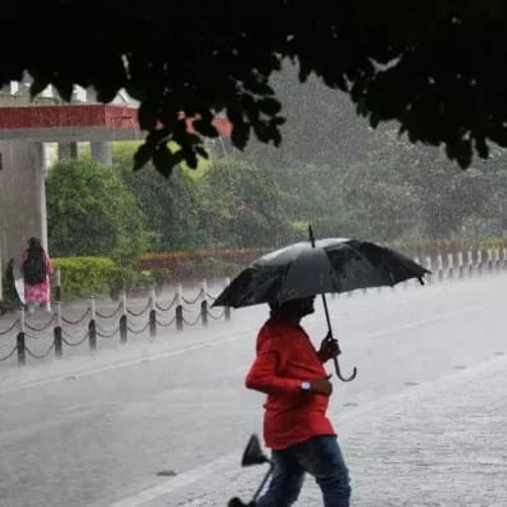 प्रयागराज में अगले 48 घंटे में आंधी-बारिश का अलर्ट:दो दिन में 47 मिमी बारिश रिकार्ड की गई, प्रशासन ने एडवाइजरी जारी की