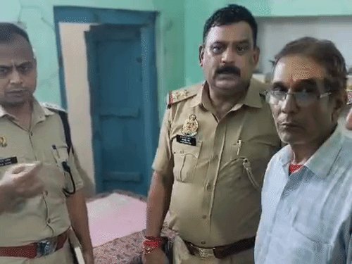 गूगल पर सर्च किए हत्या के सबूत मिटाने के तरीके:रातवपुर में महिला की गला दबाकर हुई थी हत्या, बेटे के मोबाइल में मिली हिस्ट्री