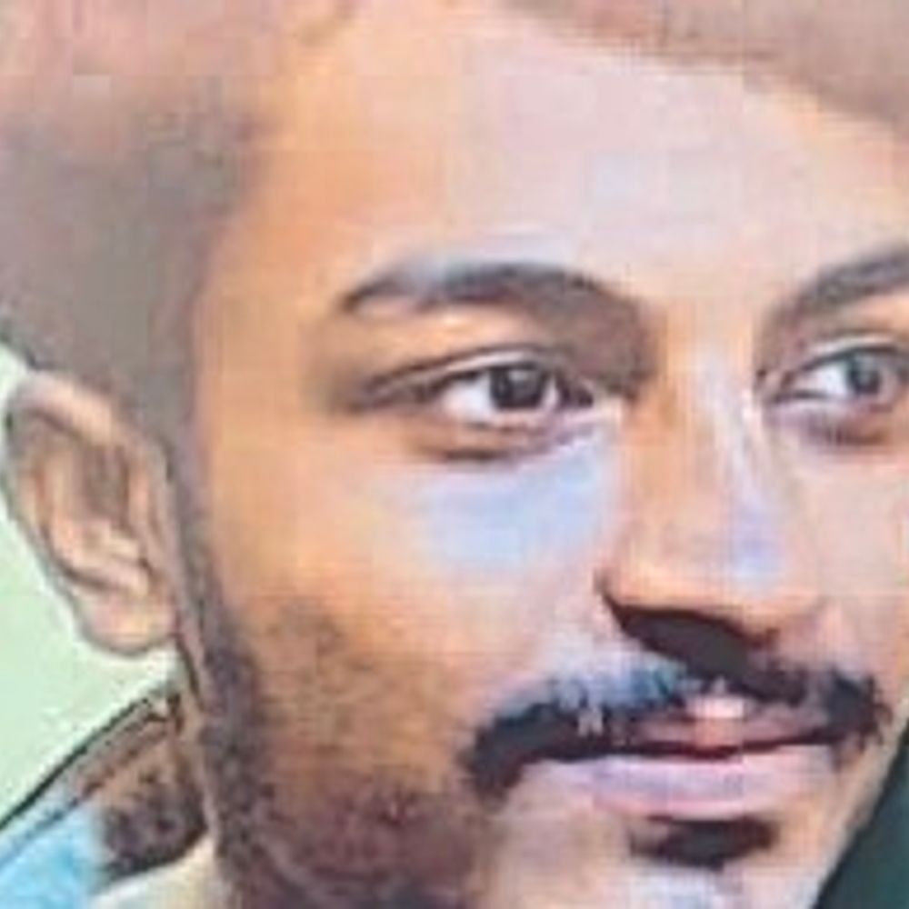 ट्रक की टक्कर से बाइक सवार की:संतकबीरनगर में युवक ने मौके पर तोड़ा दम, साथी गंभीर, गोरखपुर मेडिकल कॉलेज रेफर