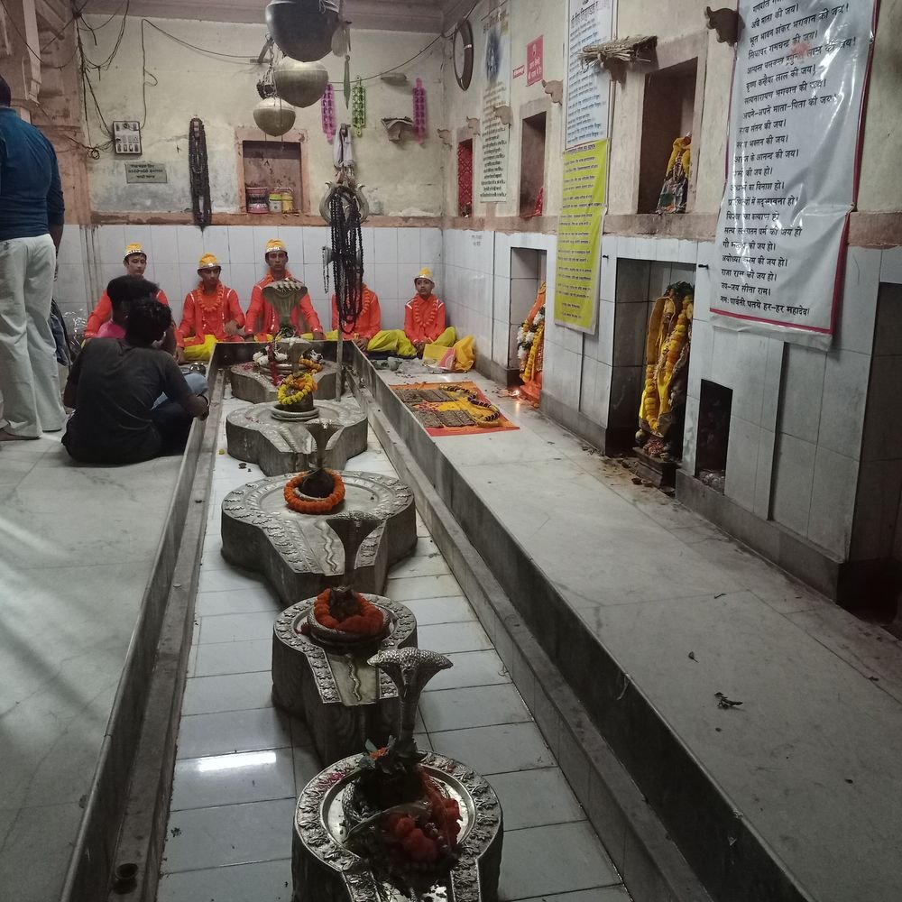 124 वर्ष पुरानी रामलीला का मुकुट पूजन संपन्न:आज से शुरू होगा 33 दिवसीय भव्य मंचन