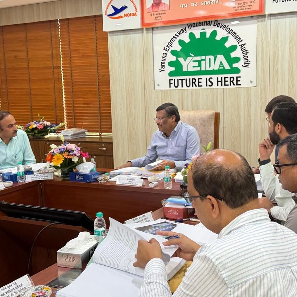 8000 हेक्टेयर में इंडस्ट्रियल नोड बनेगा:YEIDA बोर्ड बैठक में कई बड़े फैसले,आय में 182%की बढ़ोतरी