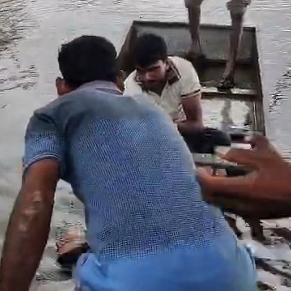 बहन के घर जा रहे युवक की मौत:उन्नाव में तालाब पार करते समय गहरे पानी में डूबा, शव उतराता मिला