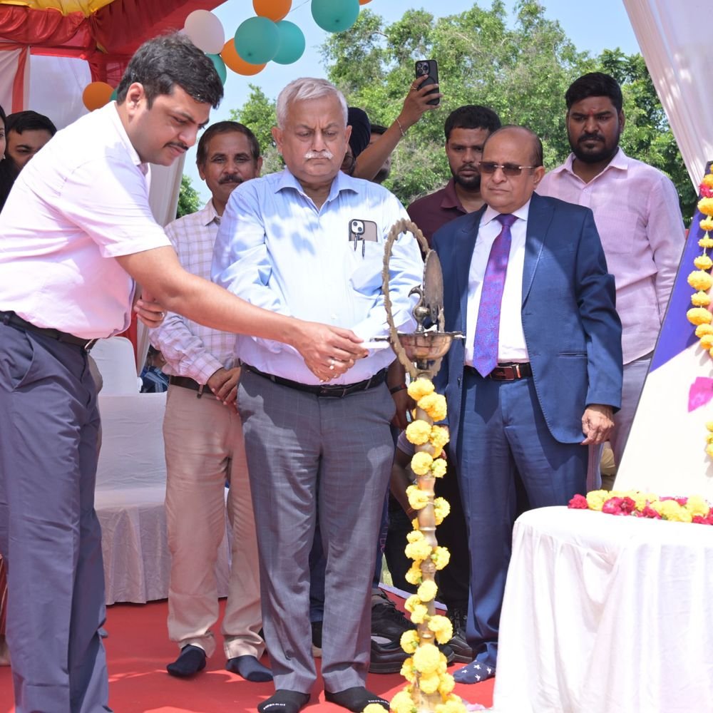 बाराबंकी में राज्य स्तरीय तीरंदाजी प्रतियोगिता शुरू:अवनीश अवस्थी ने किया उद्घाटन, 450 खिलाड़ी ले रहे हिस्सा