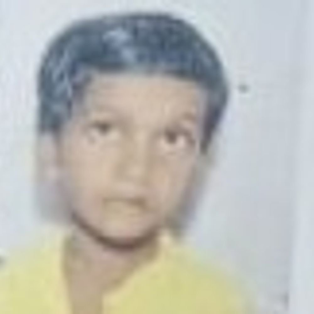 8 साल की बच्ची कुएं में गिरी, मौत:देवरिया केघर के पास खेलते समय हादसा, 5 घंटे बाद निकाला गया शव