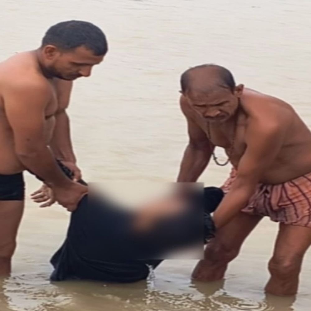 धान की फसल देखने गया किशोर गड्ढे में डूबा:परिजनों ने बारिश के कारण जाने से मना किया था, 3 घंटे बाद मिला शव