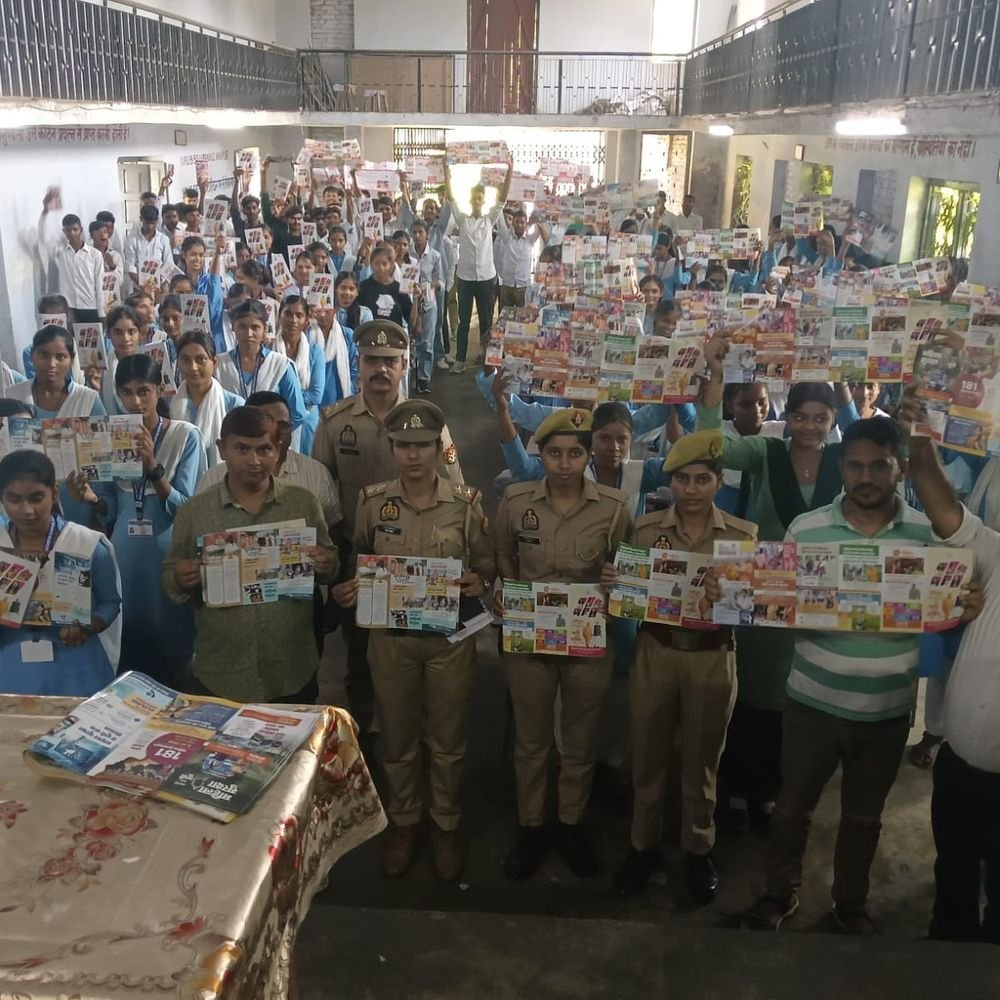 गांधी विद्यापीठ में जागरूकता कार्यक्रम:छात्र-छात्राओं को बताए सुरक्षा व साइबर क्राइम से बचाव के टिप्स