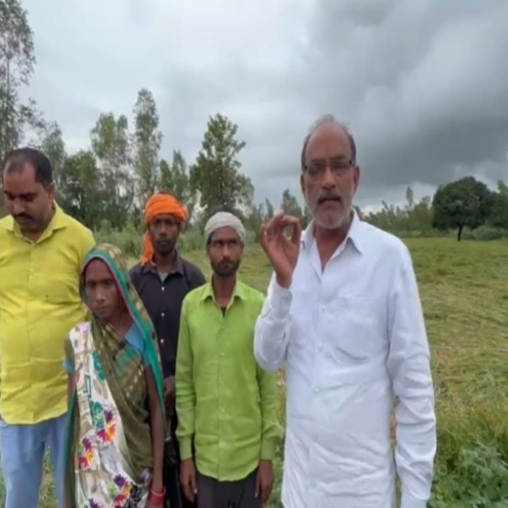 बर्बाद फसल देख कांग्रेस जिलाध्यक्ष ने की मुआवजे की मांग:शाहजहांपुर में बोले-डीएम के आदेश के बाद भी सर्वे नहीं, चीनी मिल मालिकों से मांगा मुआवजा