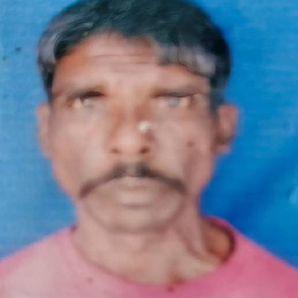 झांसी में ट्रेन से कटकर एक व्यक्ति की मौत:घर से शहद बेचने निकला था, 10 किलोमीटर दूर पटरी किनारे लाश मिली