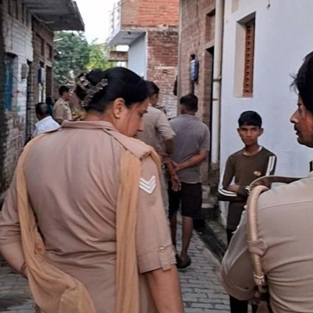 कानपुर देहात में कमरे में फंदे पर लटकी मिली विवाहिता:8 महीने पहले लव मैरिज की थी, पति से होता था झगड़ा