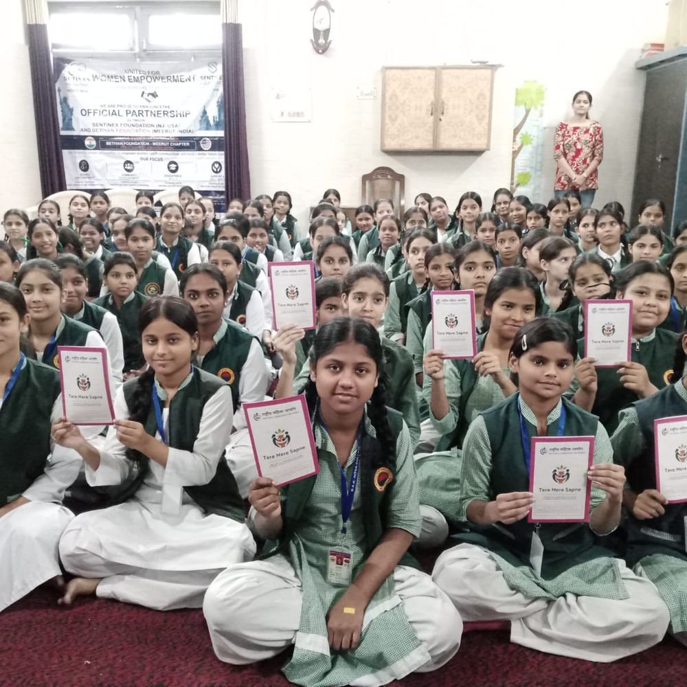 मेरठ के स्कूल में मानसिक स्वास्थ्य पर कार्यशाला:विशेषज्ञ बोले-- असफलता अंत नहीं, घबराने के बजाय खुलकर करें बात