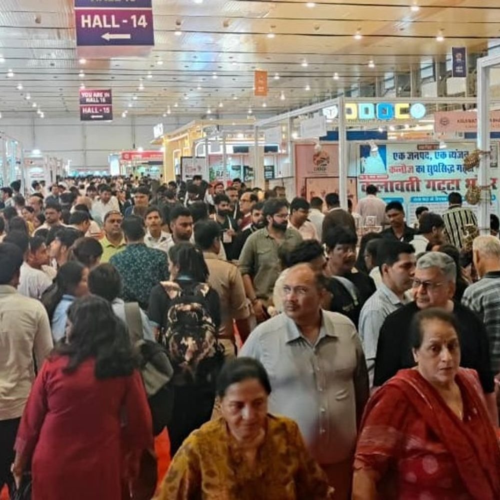 यूपी इंटरनेशनल ट्रेड शो में 5,500 करोड़ के समझौते हुए:12,500 करोड़ की कारोबारी पूछताछ, 5.48 लाख से ज्यादा लोग पहुंचे