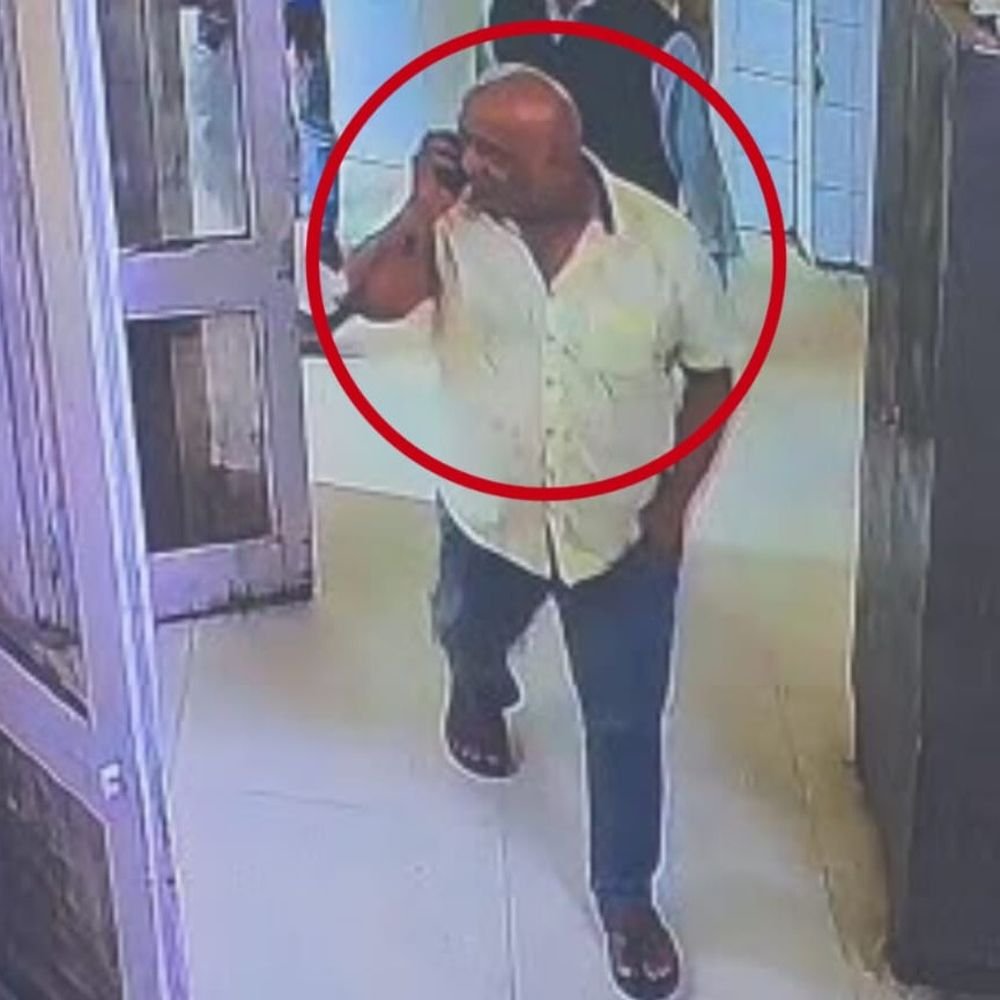 अधिवक्ता के भाई पर हमला, प्रधान पर रेकी का आरोप:36 घंटे बाद भी 8 आरोपी फरार, इमरजेंसी वार्ड के बाहर पुलिस तैनात
