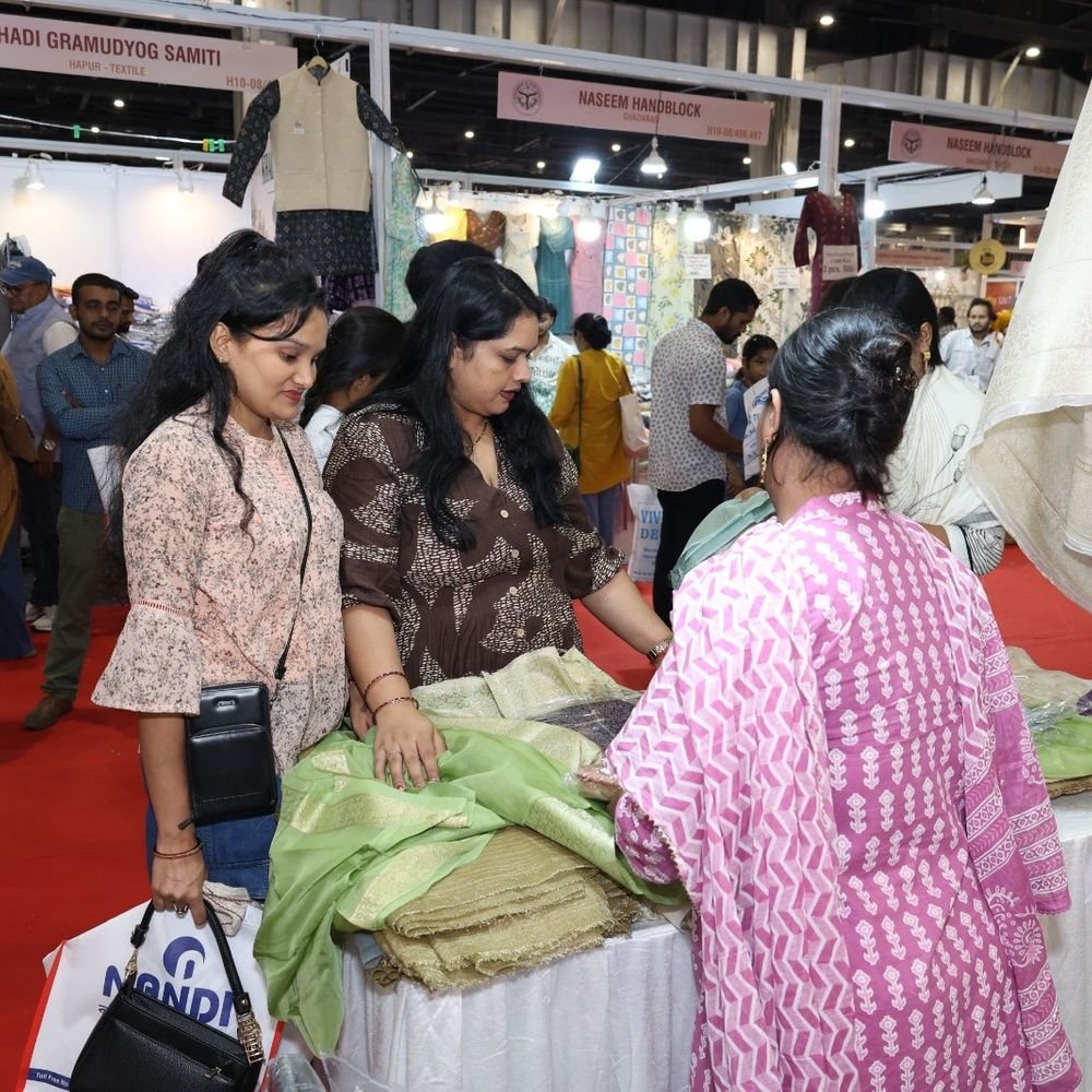यूपी इंटरनेशनल ट्रेड शो में 6500 करोड़ के MOU:नोएडा में 15500 करोड़ का कारोबार और 6 लाख लोग पहुंचे
