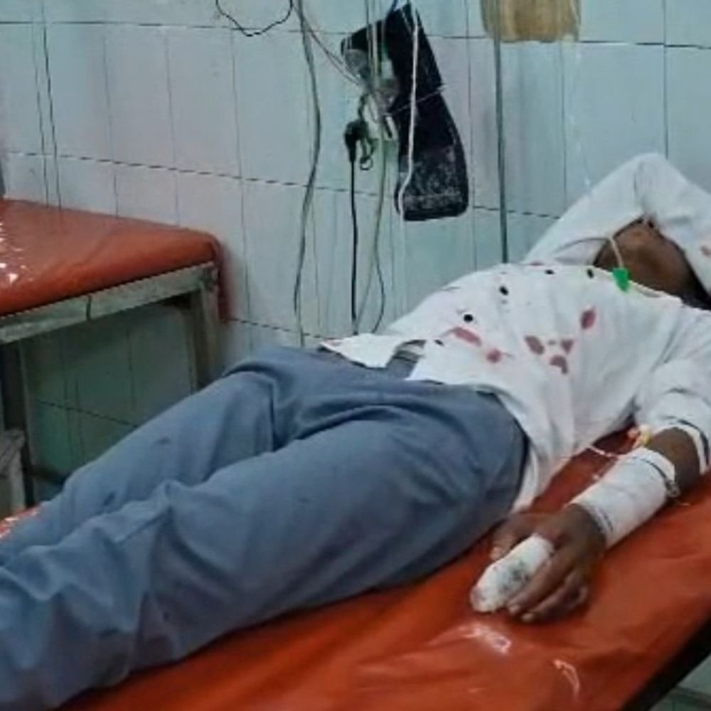 बदायूं स्कूल में चाकूबाजी मामले में चार्जशीट दाखिल:तीन छात्र हुए थे घायल, कमीज फाड़ने के खेल से शुरू हुआ विवाद