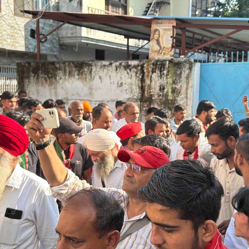सपा सांसद सुमन ने चुनावों की निष्पक्षता पर सवाल उठाए:कहा- भाजपा सरकार में दलितों पर अत्याचार बढ़े, 2027 में अखिलेश बनेंगे मुख्यमंत्री