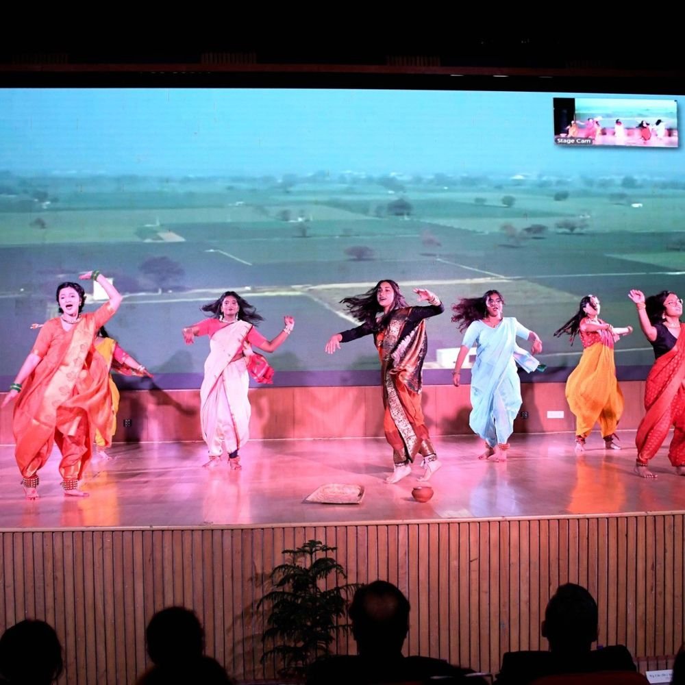 एमिटी विश्वविद्यालय में इन्नोवेशन वीक:नवाचार और स्टार्टअप पर मंथन; विद्यार्थियों ने सांस्कृतिक प्रस्तुतियां दीं