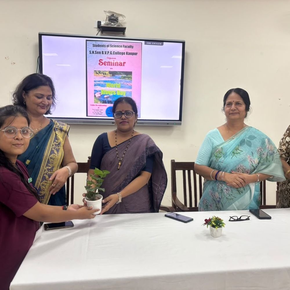 विश्व रिवर्स दिवस पर संगोष्ठी आयोजित:कानपुर में छात्राओं ने लिया नदी संरक्षण, प्लास्टिक प्रदूषण रोकने का संकल्प