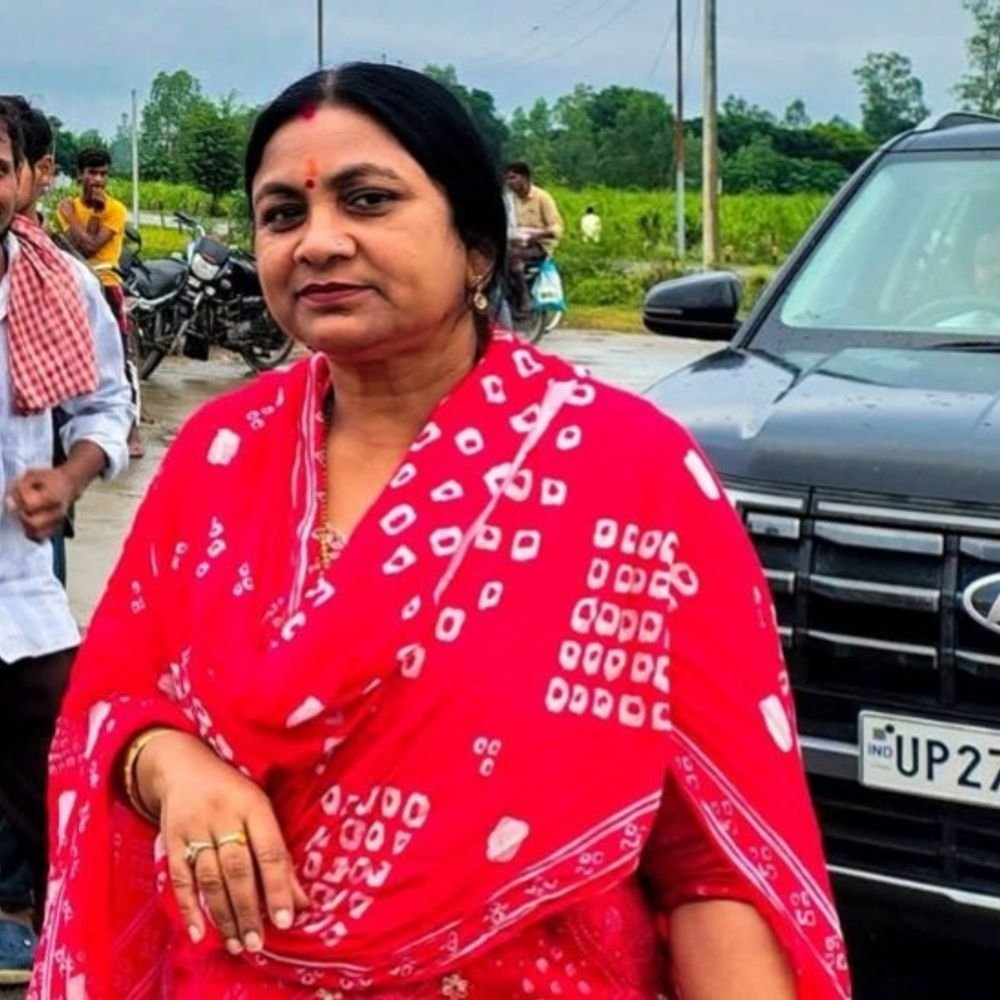 जनता के मुसीबत के समय न संडे-मनाते हैं न मंडे:लिपिक से भाजपा विधायक बोलीं- आज ही कच्चा नाला बनवाओ, ये लोग कहां सोएंगे