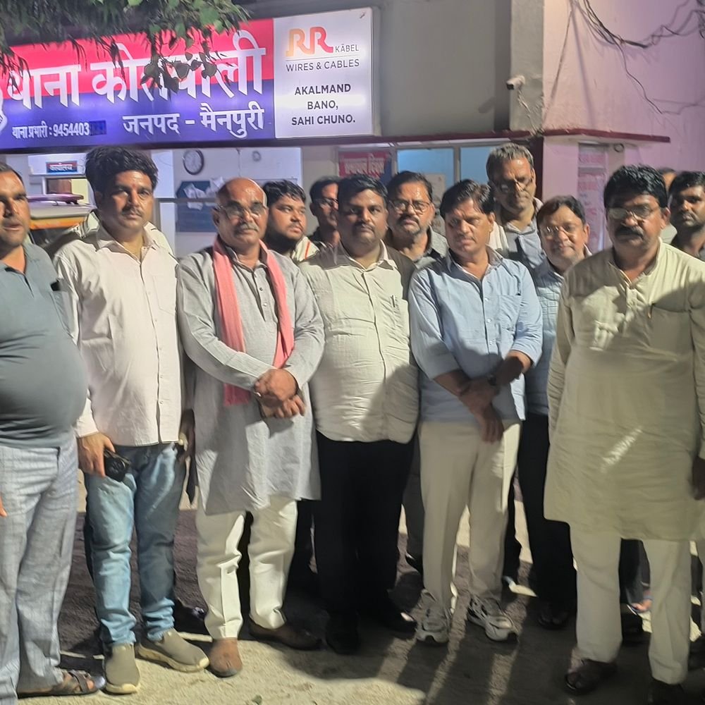 उधारी के रुपये को लेकर मंडी में हंगामा:व्यापारी को दो घंटे चली पंचायत के बाद दो दिन का समय, दस्तावेज लेकर कोतवाली बुलाया