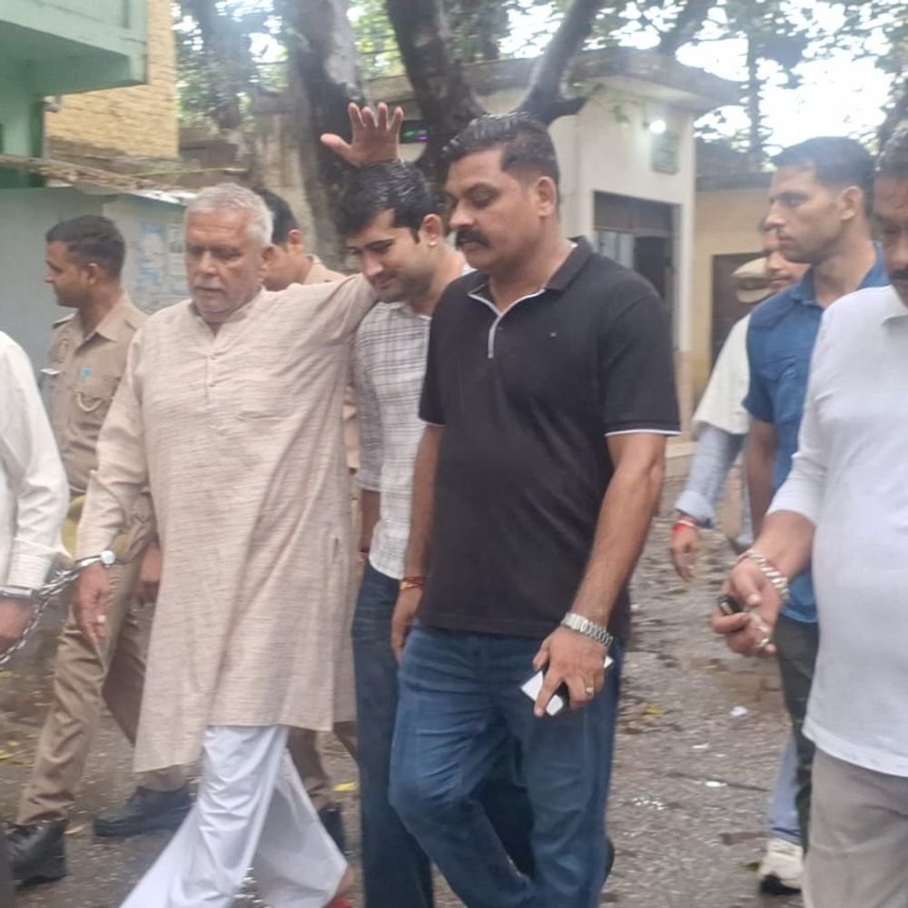 26 साल पुराने हत्याकांड में दोषियों को उम्रकैद:पूर्व प्रधान पति समेत 7 पर 1.87 लाख का जुर्माना, चुनावी रंजिश में हुई थी हत्या