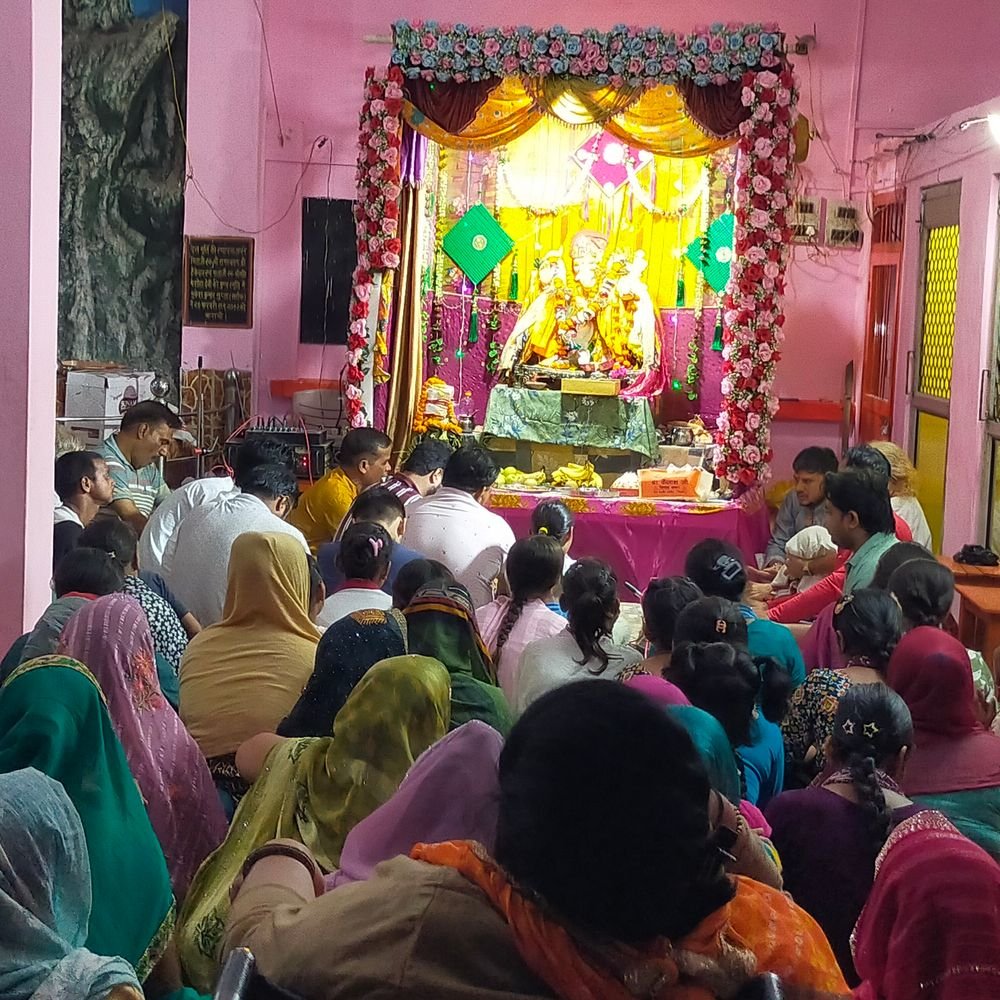 देशभक्ति के रंग में रंगा हाथी बाला मंदिर:'वंदे मातरम' के नारों के साथ दी गई बप्पा को विदाई