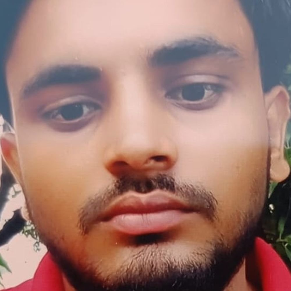 सिरसानदी में मिला 3 दिन से लापता युवक का शव:फिरोजाबाद में 26 सितंबर से परिजन कर रहे थे तलाश, पुलिस जांच में जुटी