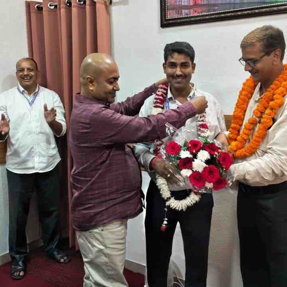गोरखपुर रेलवे बैंक में शिवेन्द्र पांडेय सचिव बने:विवेक पांडेय महाप्रबंधक बने, बालकिशुन और संतोष उप महाप्रबंधक नियुक्त