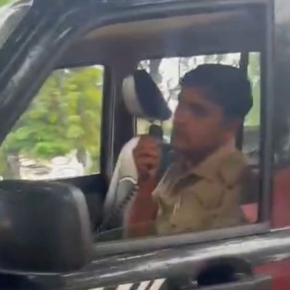 अमेठी में 48 घंटे भारी बारिश का ऑरेंज अलर्ट:गांव-गांव लाउडस्पीकर से लोगों को सावधान कर रही पुलिस