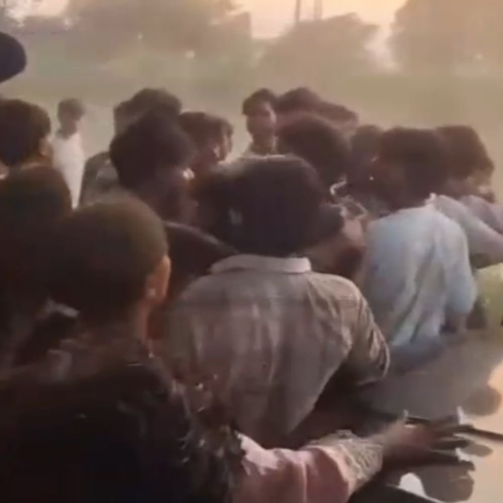 गणेश विसर्जन के दौरान दो गुटों में मारपीट:बलीपुरा नहर घाट पर विवाद, वीडियो से उपद्रवियों की पहचान