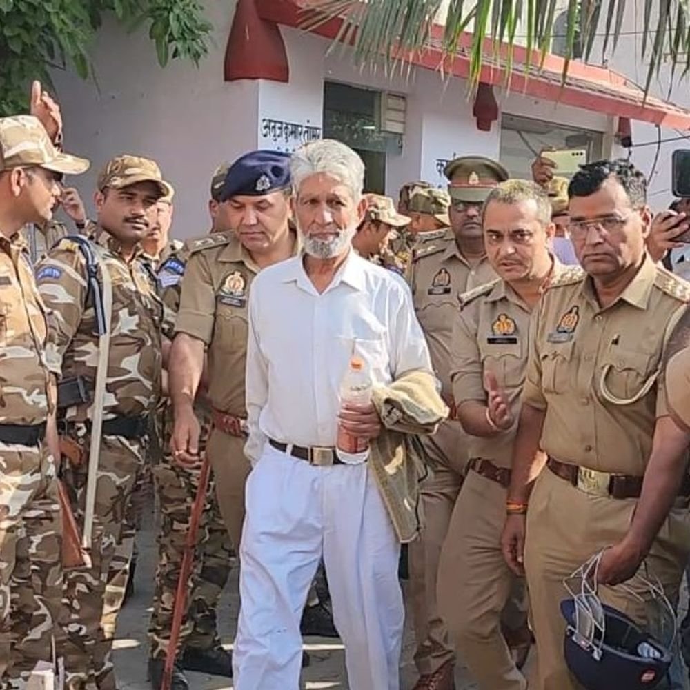 संभल हिंसा केस में जफर अली को नोटिस:3 अक्टूबर को सिटी मजिस्ट्रेट ने तलब किया, पूछा- 6 महीने के लिए 20 हजार से पाबंद क्यों न करें