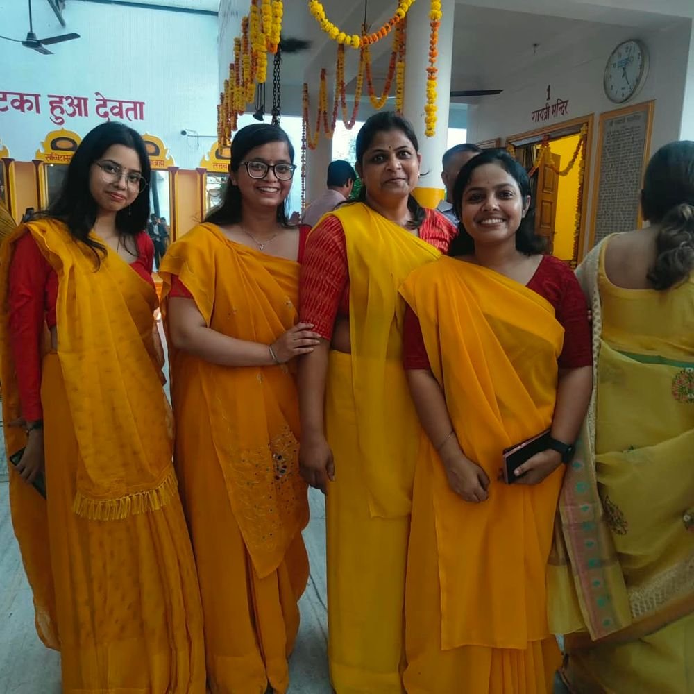 गोमतीनगर गायत्री शक्तिपीठ में दीपयज्ञ आयोजित:माता भगवती देवी जन्मशताब्दी मनी, कलश पूजन संग लिया साधना संकल्प
