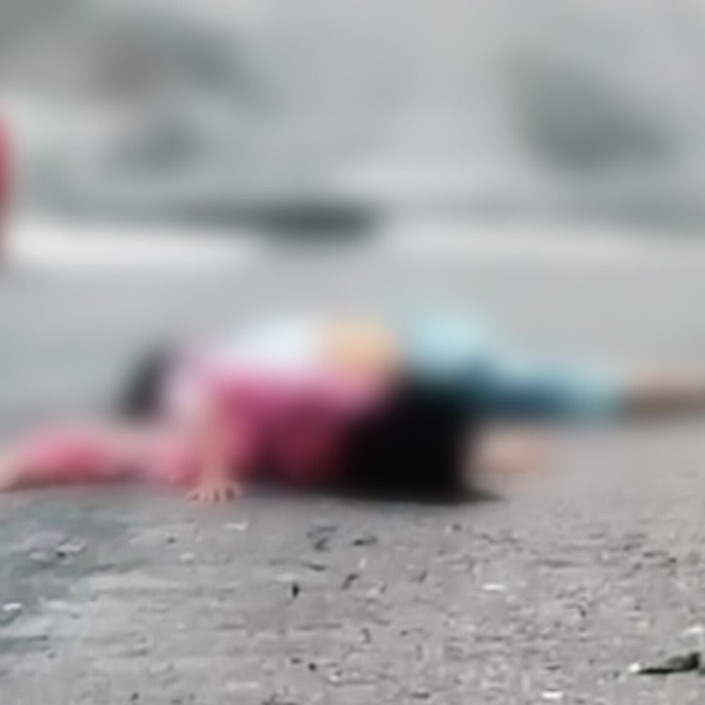 सीतापुर में ट्रक ने स्कूटी सवार ननद-भाभी को रौंदा:ननद की मौत, भाभी गंभीर घायल; जिला अस्पताल रेफर