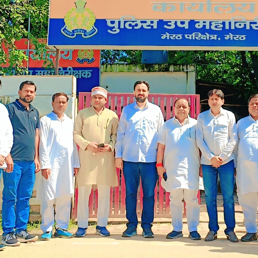 कांग्रेस प्रतिनिधिमंडल DIG से मिला:हापुड़ में कांग्रेस नेता का गला दबाने के आरोप पर जांच की मांग,